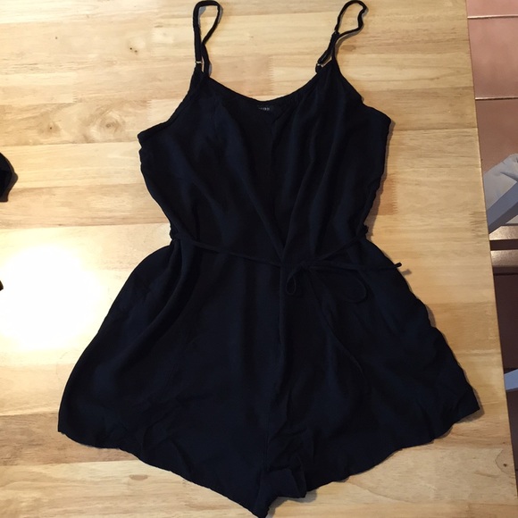 forever 21 black romper